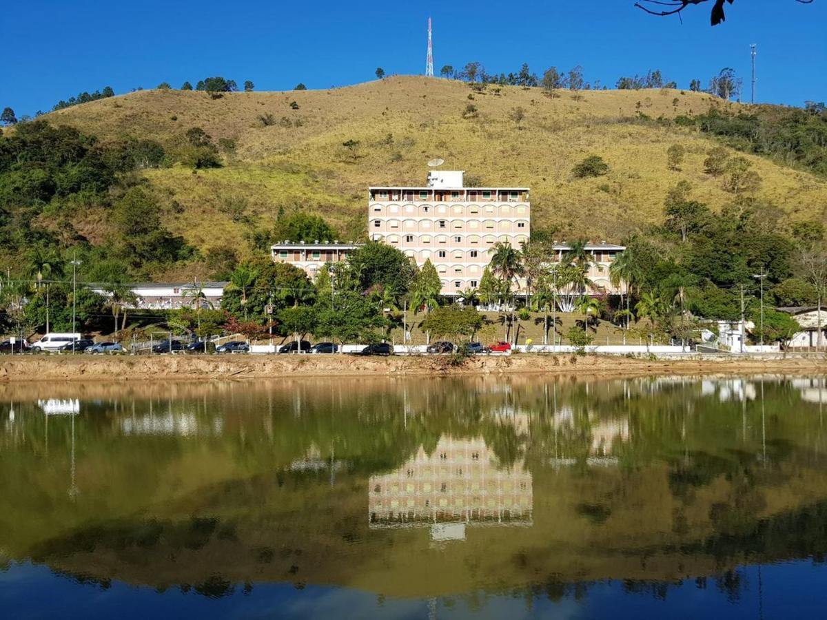 Hotel Cavalinho Branco Flat-105 Águas de Lindóia 外观 照片